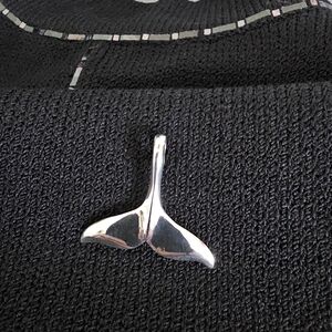 Whale Tail Pendant Necklace – .925 Sterling Silver | Unisex Ocean-Inspired Jewel
